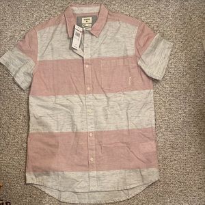 QUICKSILVER Men’s button down NWT